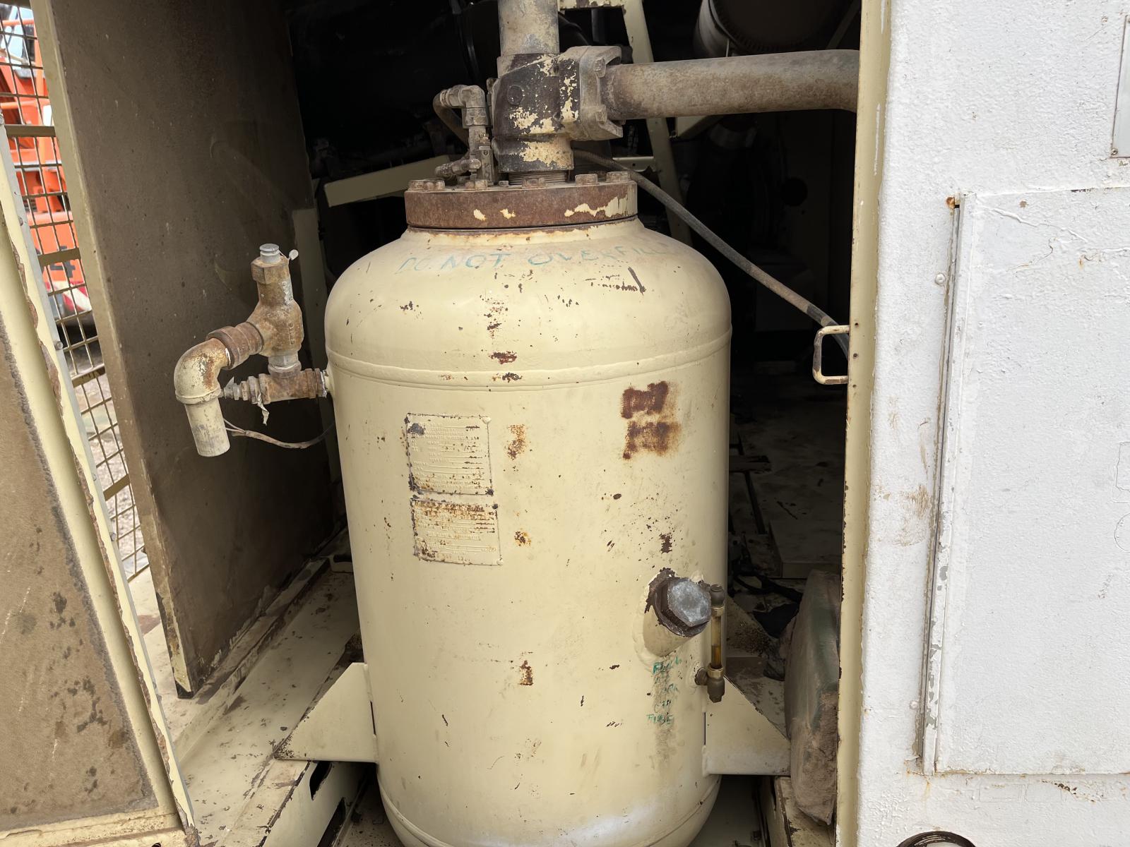 ./imagenes/INVOICE/2019/17801/INGERSOLL RAND XHP900WCAT (7).JPG